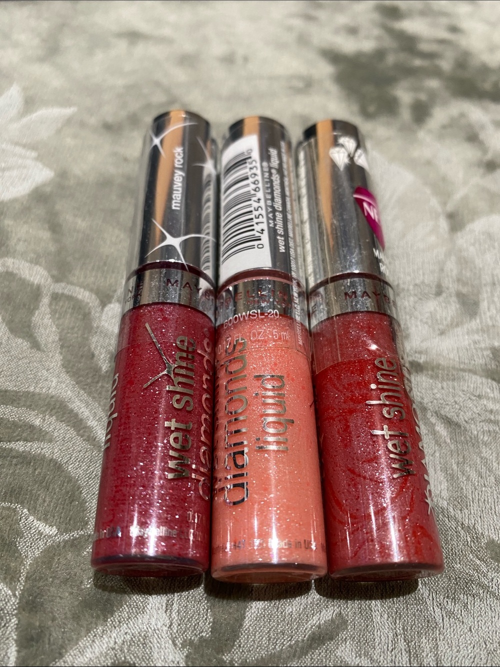 Maybelline Wet Shine Diamond Liquid Lip Gloss Trio Mauvey Rock & Rhinestone Pink
